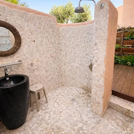 Ferienhaus Mini Kalliste - Vue Exceptionnelle Sur La Baie De Palombaggia Porto-Vecchio (Corsica)